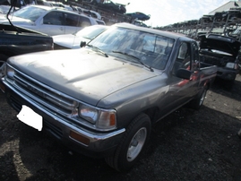 1991 TOYOTA TRUCK GRAY XTRA 2.4L MT 2WD Z16549